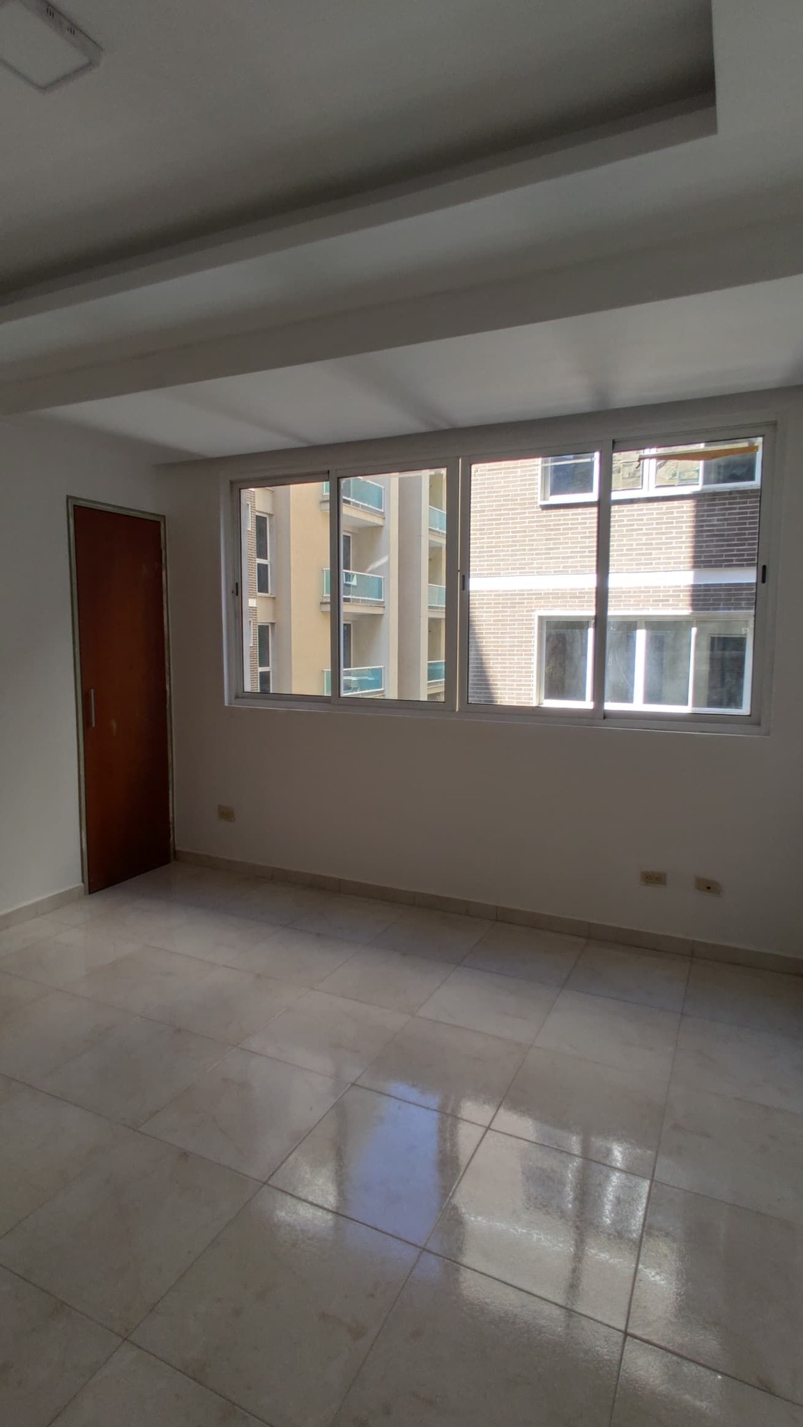Brand New Apartment - Apartamento Nuevo en Alquiler